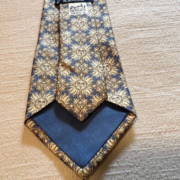 Hermes Sun Silk Necktie - Picture 4 of 5